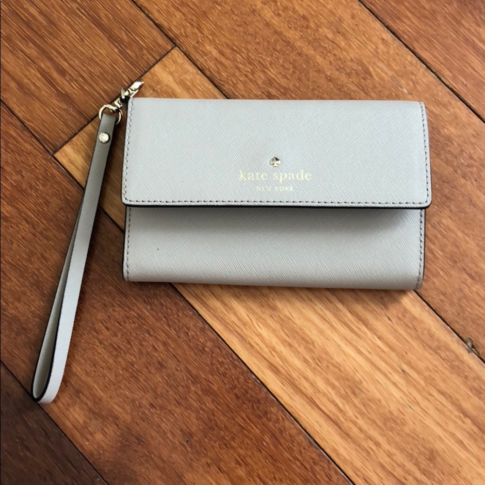 kate spade new york cedar street iPhone wristlet
